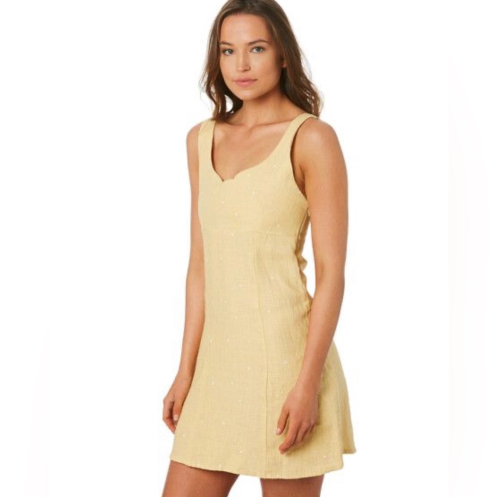 Zulu and Zephyr Curve Mini Linen dress